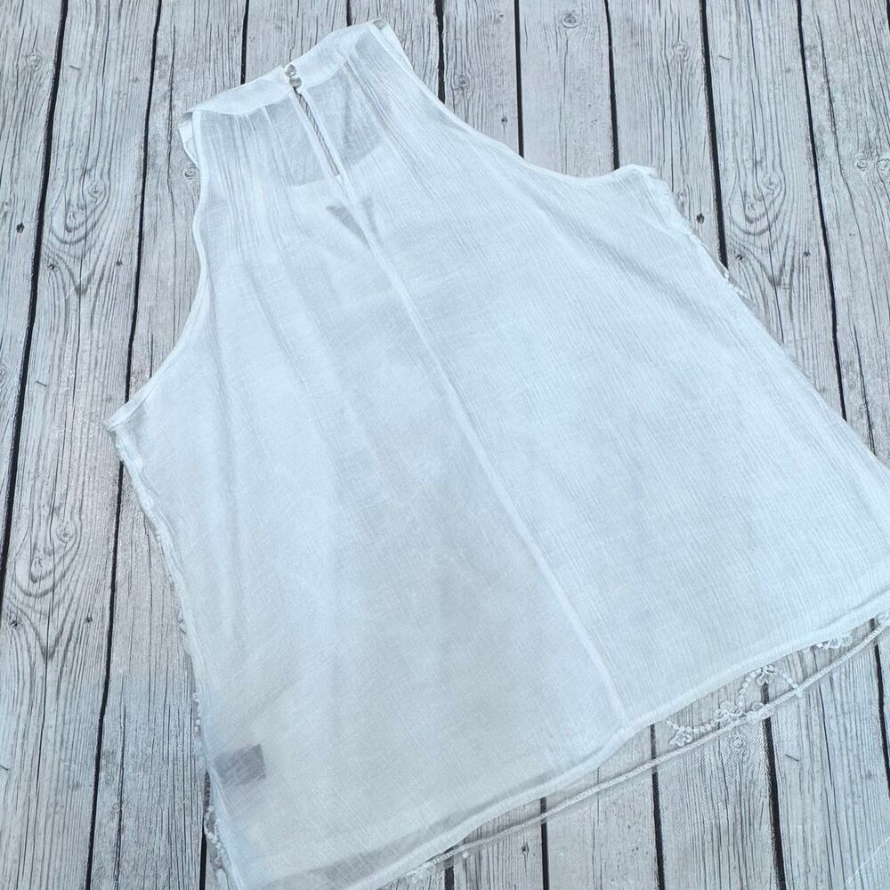 Unique Spectrum White Floral Flowy Tank Top Size XLg - Picture 3 of 3